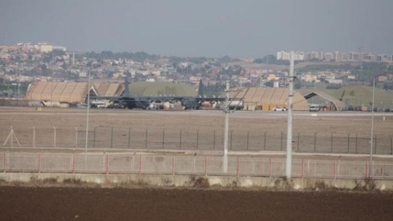Türk subay ABD'li albayın takdim ettiği madalyayı iade etti