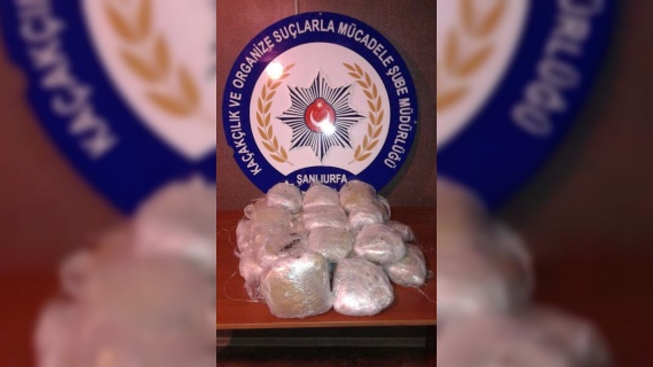 25 kilo toz esrar ele geçirildi