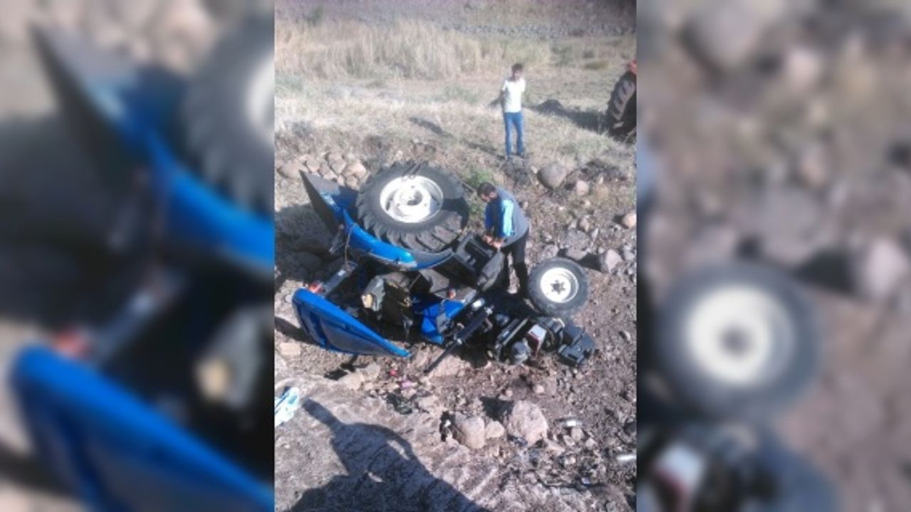 El freni çekilmeyen traktör köprüden aşağı düştü