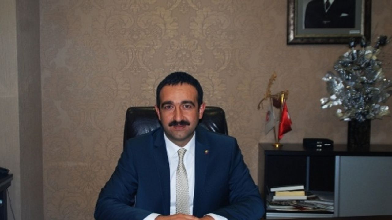 Meclis Başkanı Mustafa Taş, bayramların birlik ve beraberlik duygularının pekiştirdiği günler olduğunu vurguladı.