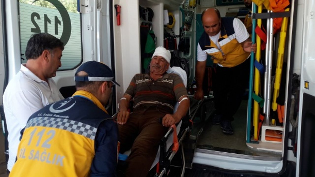 Çalıştığı inşaatın beşinci katından düştü