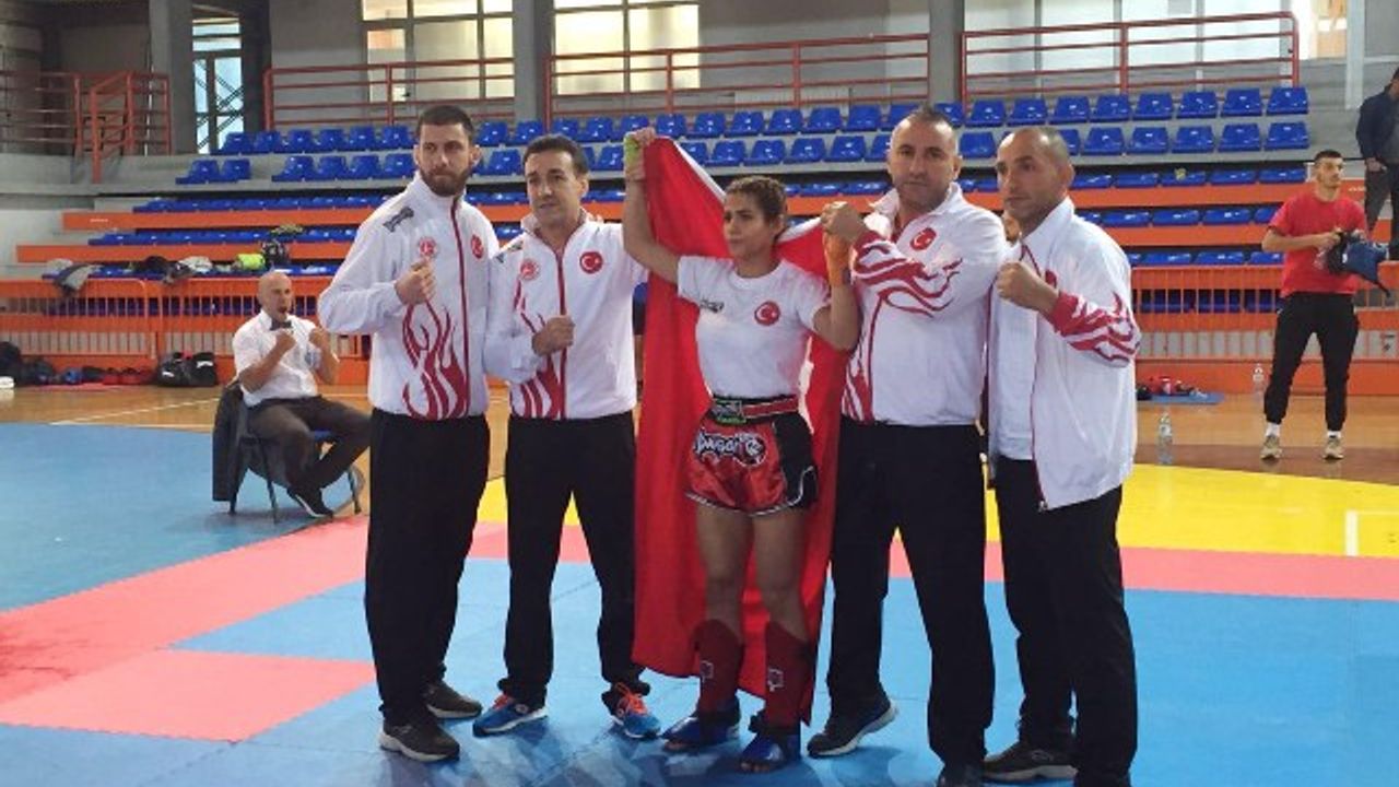 Fatma Hanım Gökçe, 52 kiloda Balkan Şampiyonu