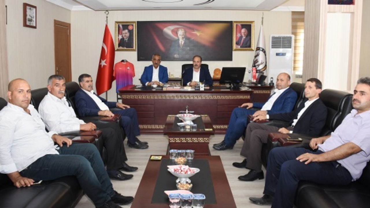 Özcan'dan Hilvan Belediyesi'ne Ziyaret