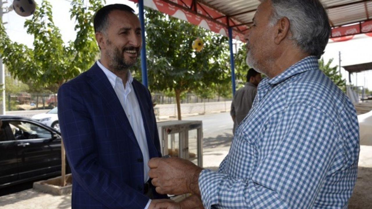 Yılmaz, rutin olarak yaptığı esnaf ve vatandaş ziyaretlerine devam ediyor.