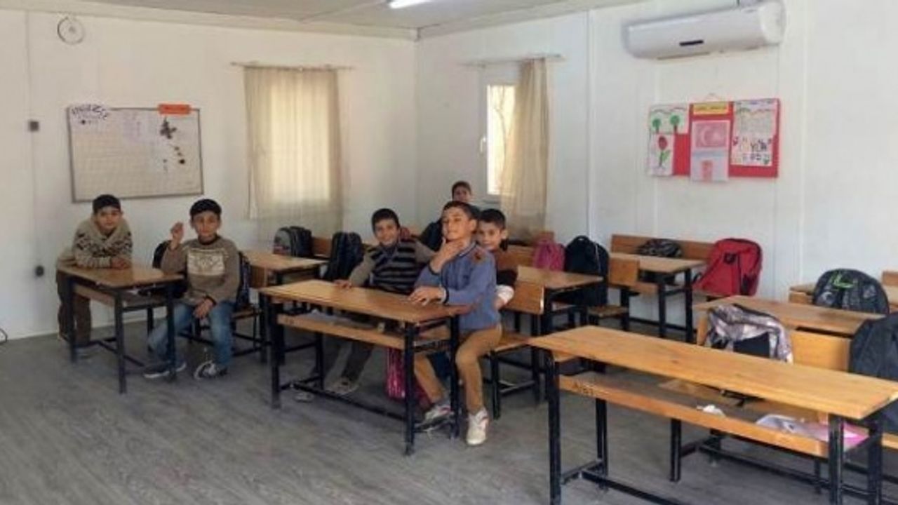 Birecik'te,Eğitimde Engeller Bir Bir Aşılıyor