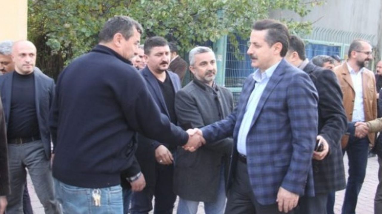 Çelik, Patlamanın Yaşandığı Fabrikayı Ziyaret Etti