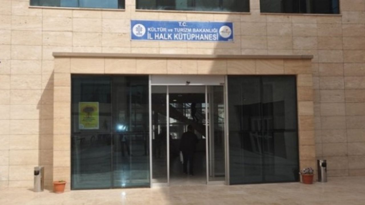 İl Halk Kütüphanesi Saat 22:00’ye Kadar Hizmet Vermeye başladı.