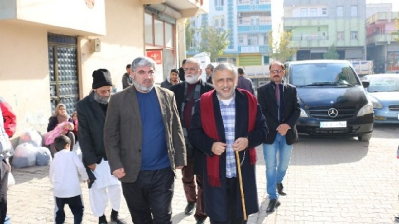 Pakistan Adalet Bakanı Zafarullah Khan,İHH'yı ziyaret etti.