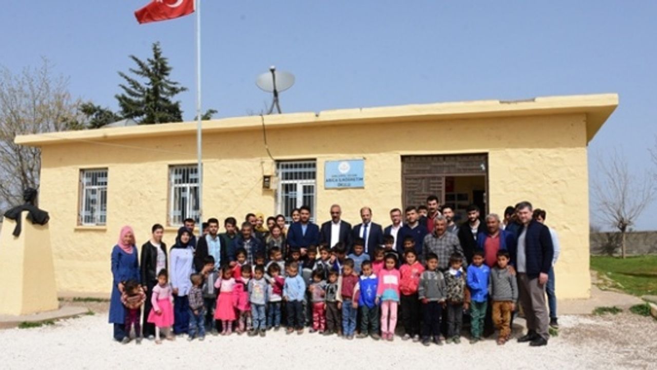 Bilgi Evi Öğrencilerinden Kardeş Okula Destek