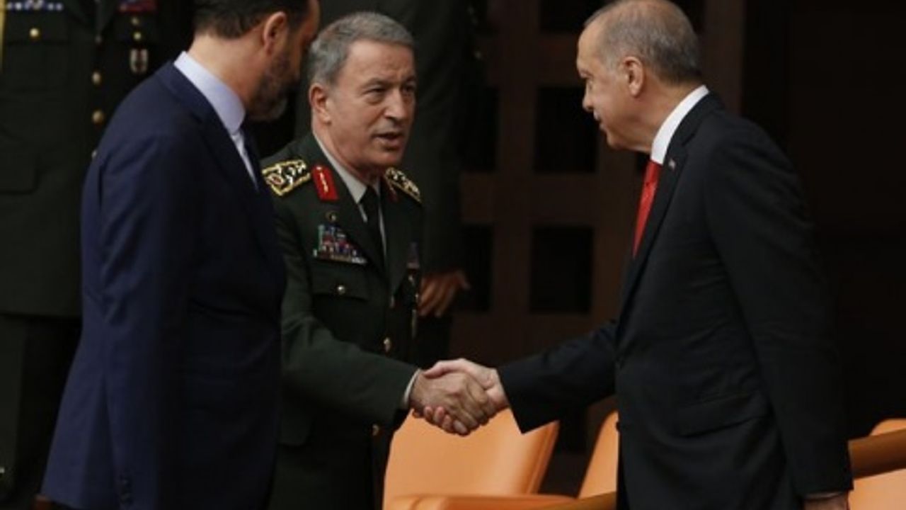 Hulusi Akar, Milli Savunma Bakanlığı'na getirildi