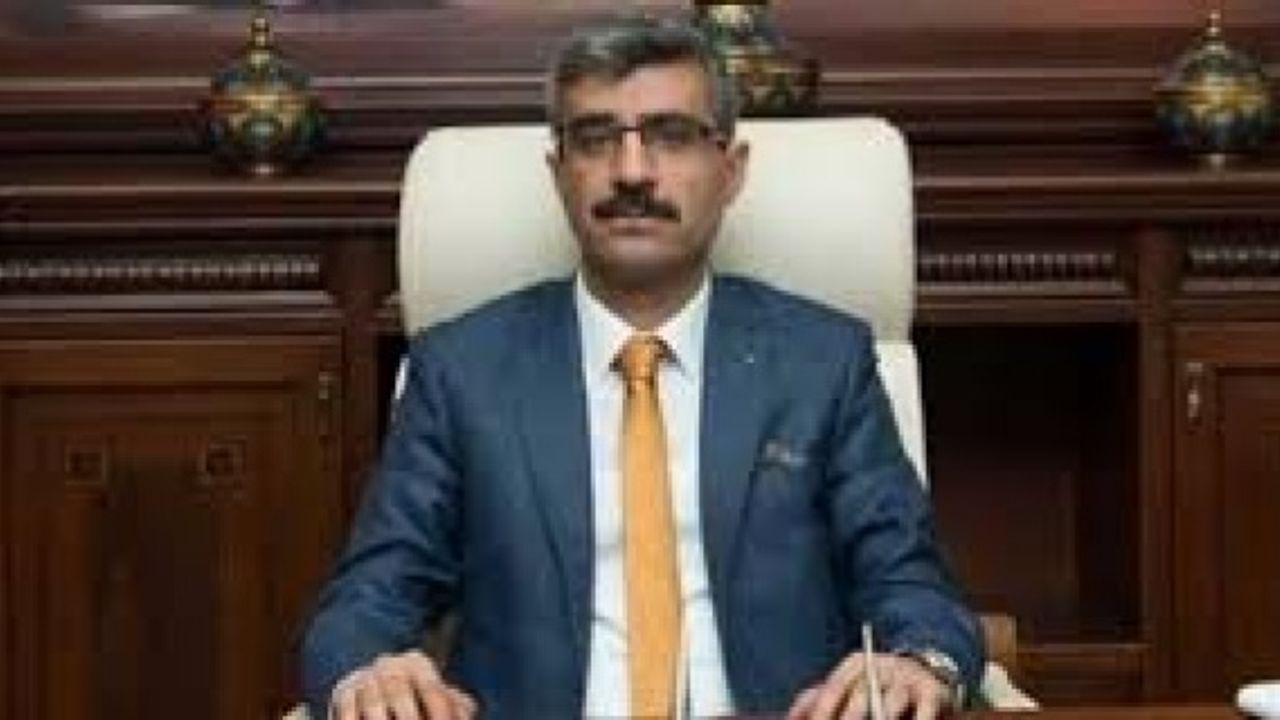 Bakan Yardımcısı Bağlı "Aziz Milletimin Başı Sağolsun"