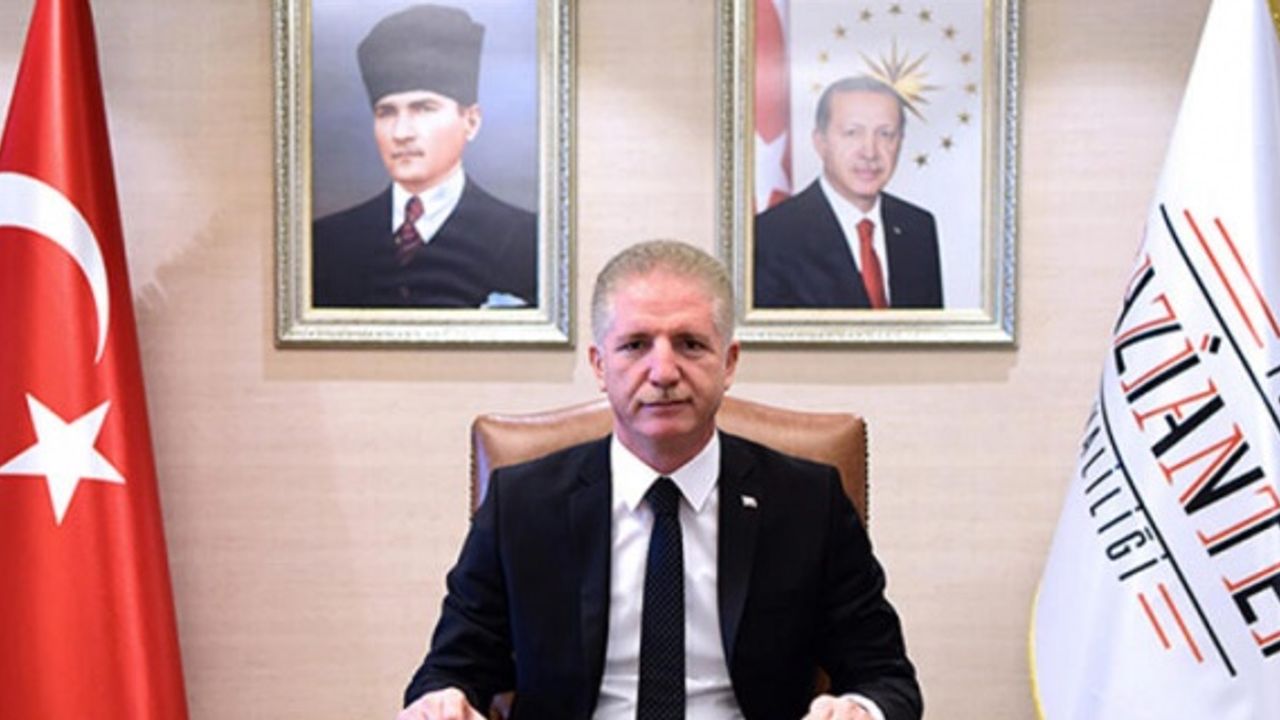 Gaziantep Valisi Gül "İnternet cafe ve oyun salonlarının;belirtilen fiziki ve idari kurallara uymaları şartıyla açılması kararlaştırılmıştır"