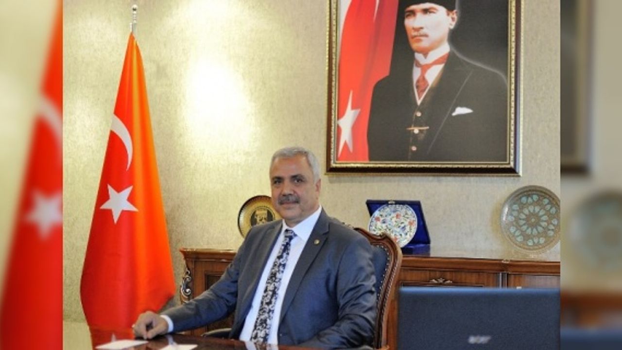 BAŞKAN PELTEK “EN ÖNEMLİ UNSUR FİNANSAL İSTİKRARDIR”