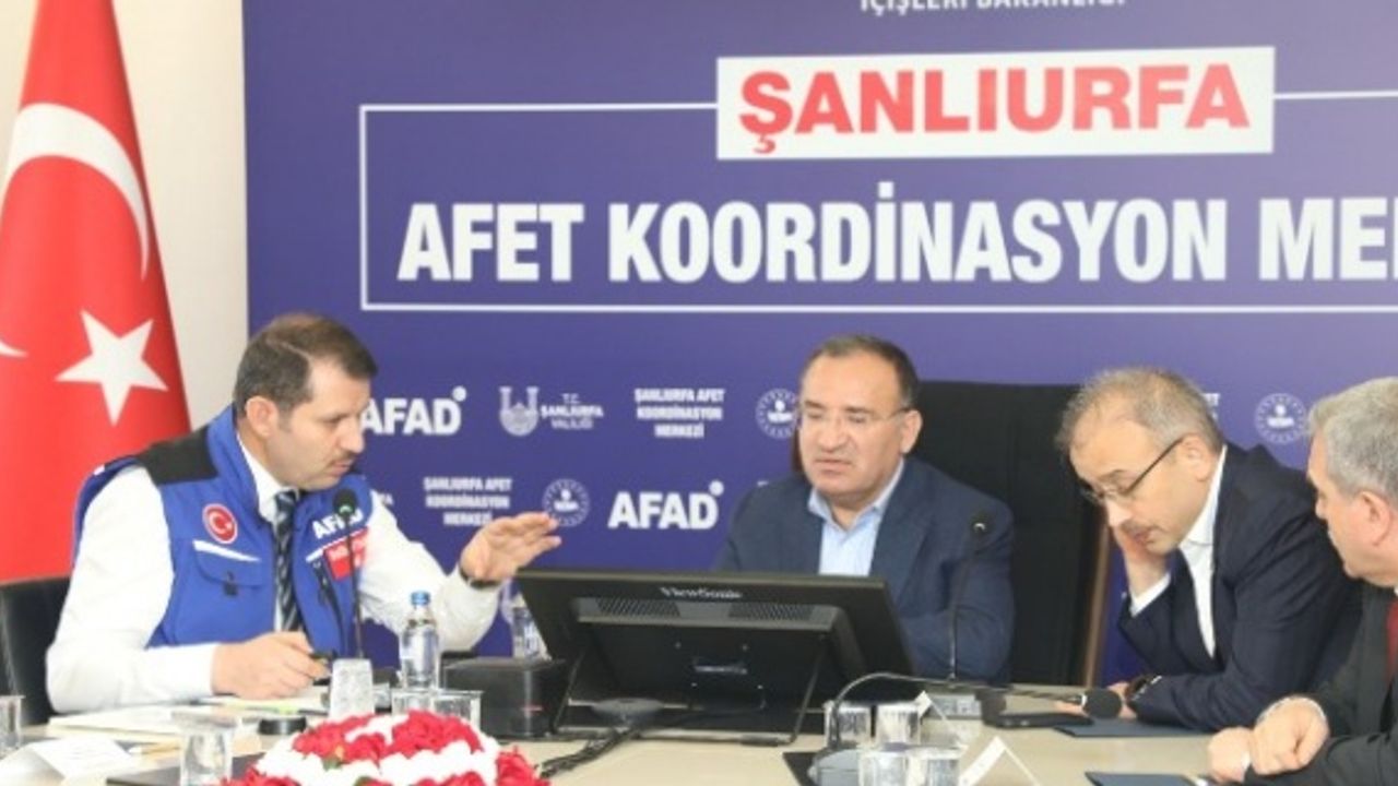 Vali Ayhan "Şanlıurfa olarak depremin etkisini atlatıyor, normal yaşama dönüyoruz"