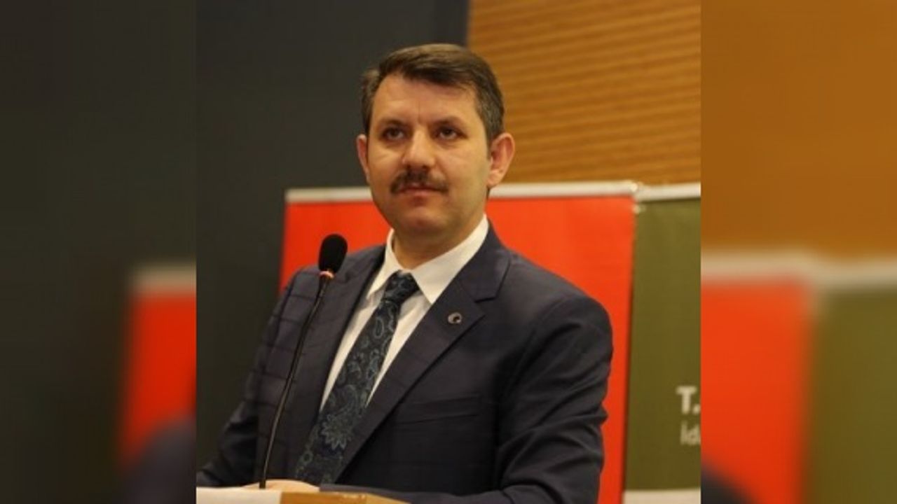 Vali Ayhan "Bayramınız kutlu olsun güzel çocuklarım"