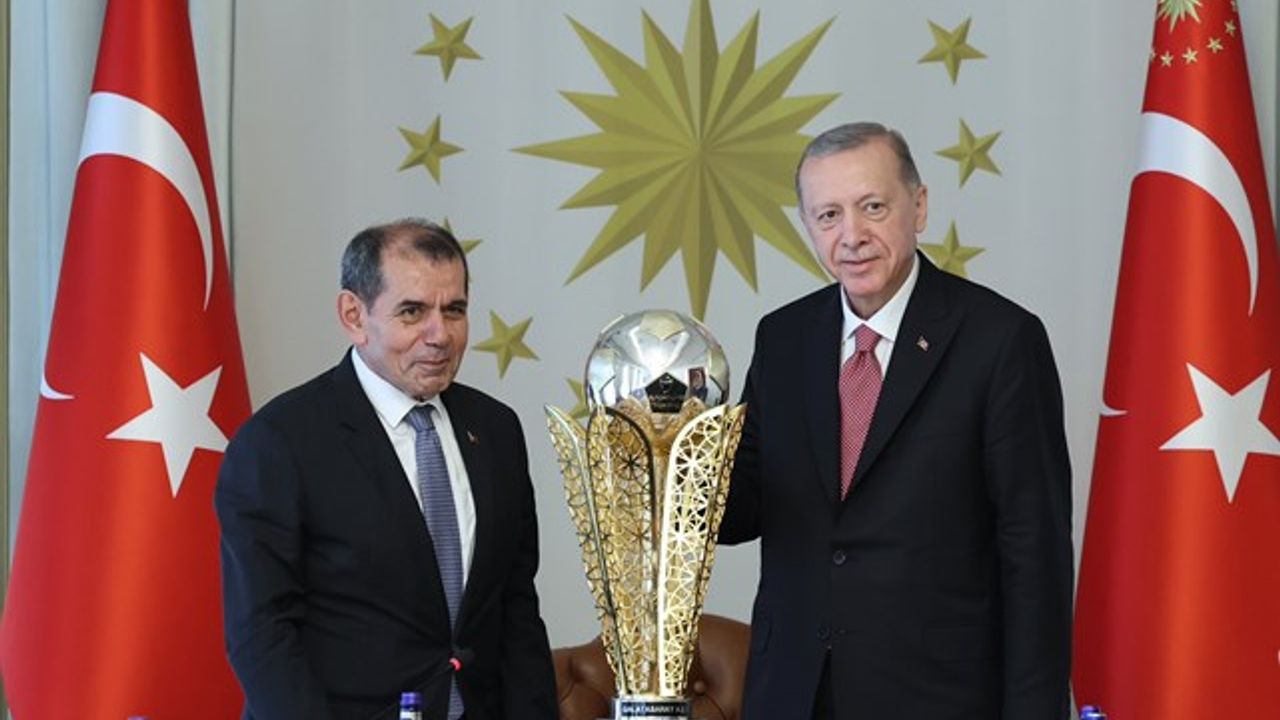 Cumhurbaşkanı Recep Tayyip Erdoğan Şampiyon Takımı kabul etti.