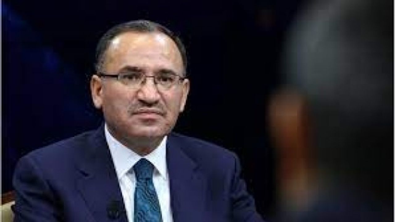 Milletvekili Bozdağ "Aziz milletimizin ve İslâm âleminin Kurban Bayramı kutluyorum"