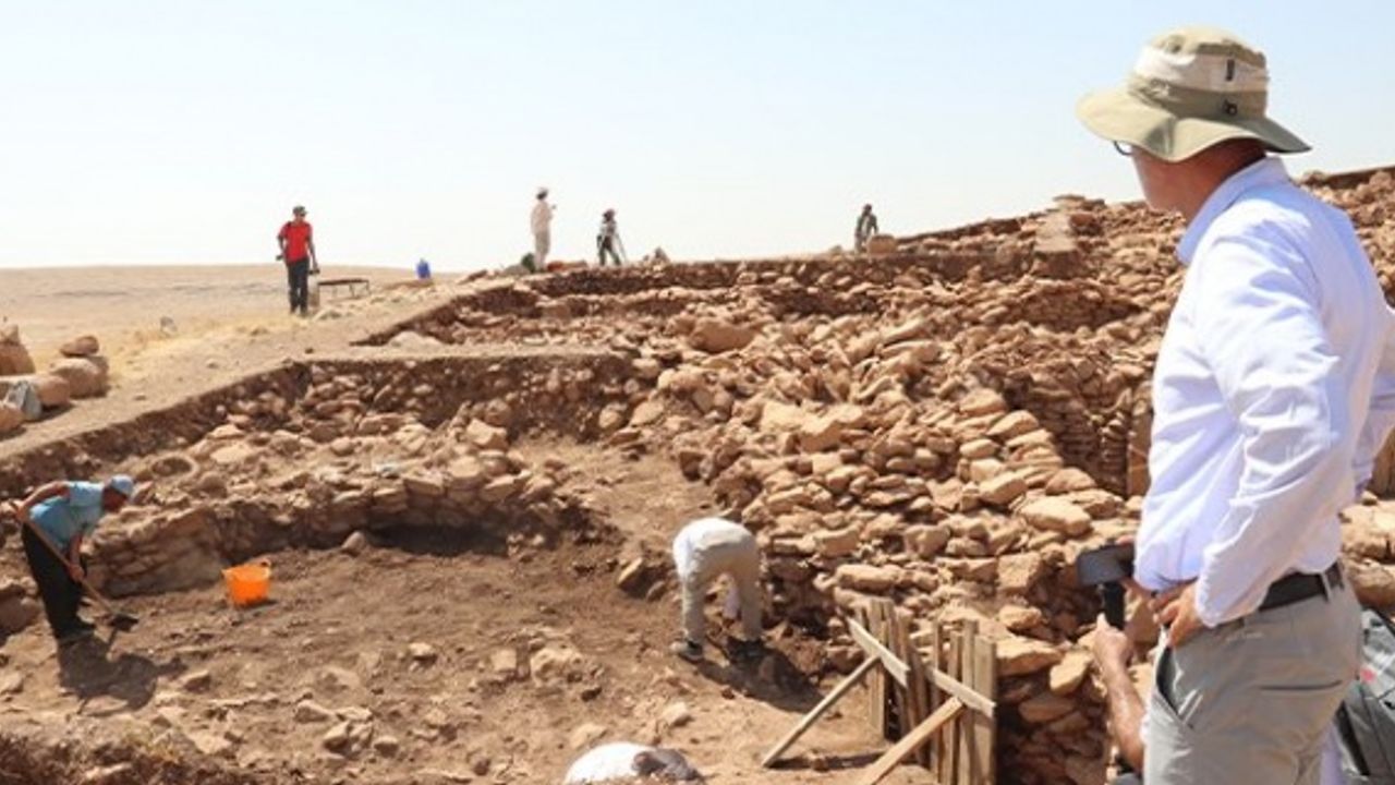 Karahantepe Ören Yeri'nde kazı çalışmaları 40 kişilik ekiple başladı.