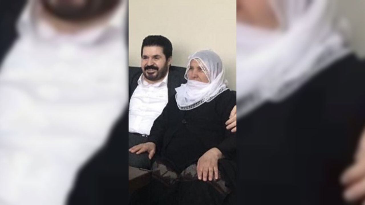 Erbülbül "Merhumeye Allah'tan rahmet,yakınlarına ve Savcı ailesine başsağlığı ve sabır dilerim"