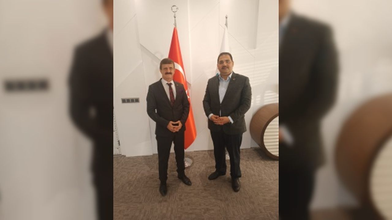 Erbülbül, Umreden Dönen Canpolat’ı Ziyaret Etti