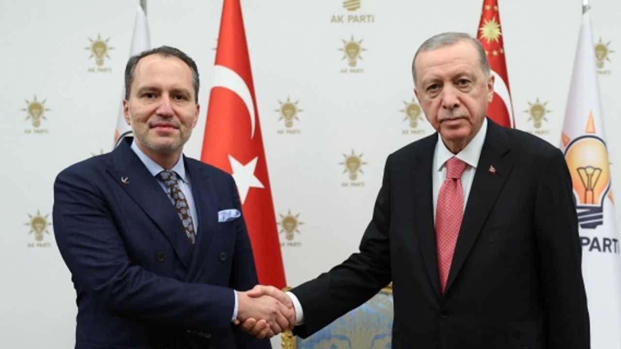 Cumhurbaşkanı Erdoğan,Erbakan’ı AK Parti Genel Merkezi’nde kabul etti.