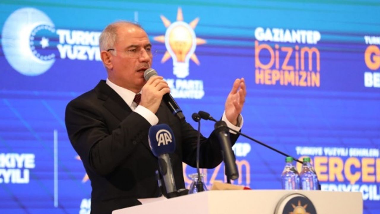 AK Parti Genel Başkan Vekili Efkan Âlâ "Gaziantep İlçe Belediye Başkan Adaylarımızı tebrik ediyor çalışmalarında başarılar diliyorum"