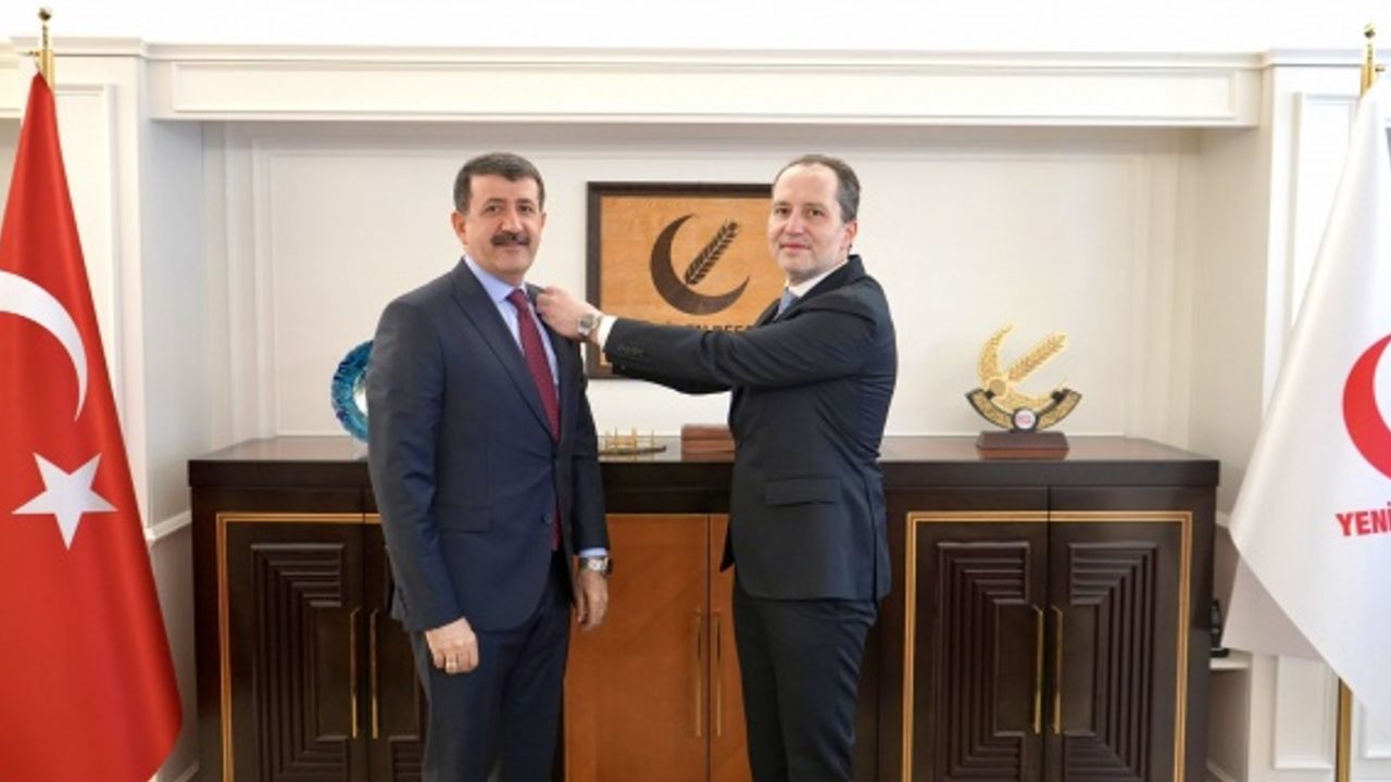 Ekinci Yeniden Refah Partisi Eyyübiye Belediye Başkan Adayı oldu.