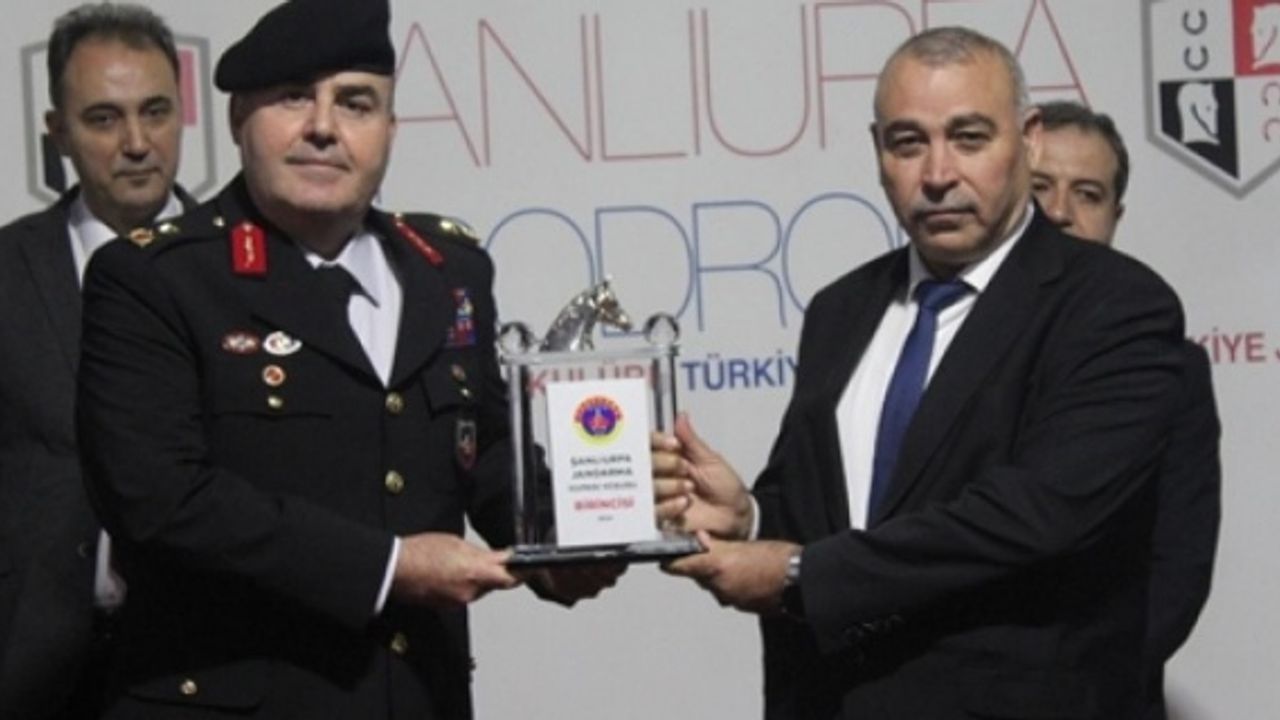 Şanlıurfa Jandarma Koşusu’nu Princess Beyza kazandı