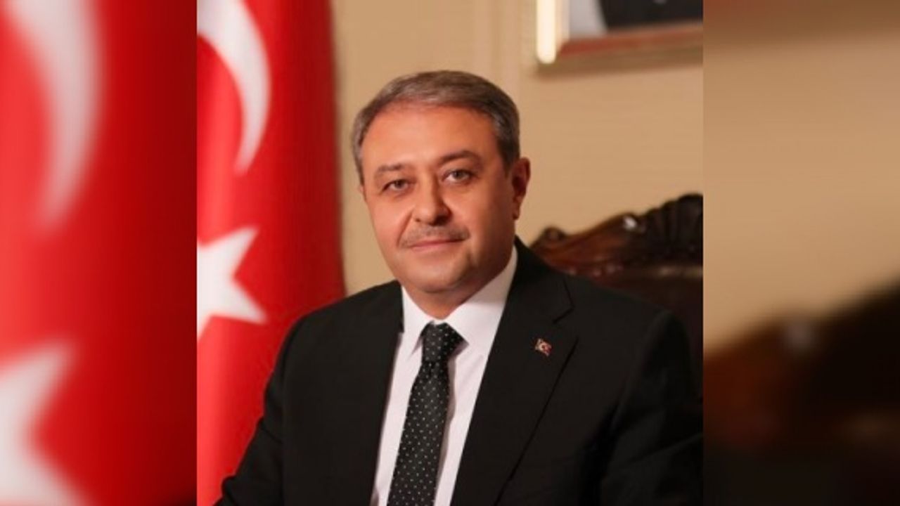 Vali Şıldak "zincirleme kaza sonucunda maalesef 3 vatandaşımız hayatını kaybetti"