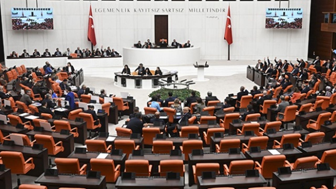 9. Yargı Paketinin yarın Meclis'e sunulması bekleniyor.
