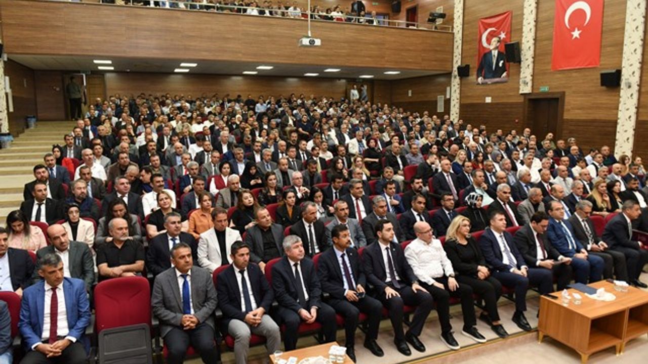 VALİ ŞILDAK “BİGEP BİR ÇATI PROJEDİR