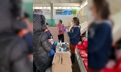 Günlük 500 depremzede yerinde  muayene ve tedavi edildi