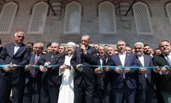 Cumhurbaşkanı Erdoğan, restorasyonu tamamlanan Sultanahmet Camii'nin açılış törenine katıldı.