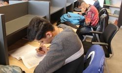 HAYALLERİNE HAZIRLANAN GENÇLERDEN BAŞKAN CANPOLAT’A TEŞEKKÜR