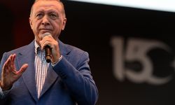 Cumhurbaşkanı Erdoğan "85 milyon olarak yine tek yürek, tek bileğiz"