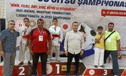 EYYÜBİYELİ MİNİKLER ŞAMPİYONLUK GETİRDİ