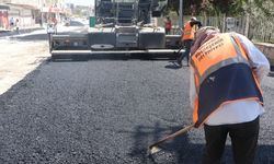 Viranşehir'imizin her köşesine konforlu ve modern yollar kazandırıyoruz.