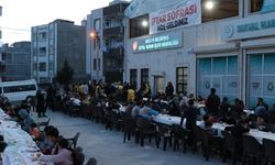 HALİLİYE’DE VATANDAŞLAR İFTAR SOFRASINDA BULUŞUYOR