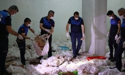 HALİLİYE ZABITASINDAN DEPO BASKINI: 10 TON KOKMUŞ TAVUK ETİ BULUNDU