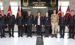 KOMUTAN AVKIRAN, VALİ VEKİLİ MERCAN’I ZİYARET ETTİ