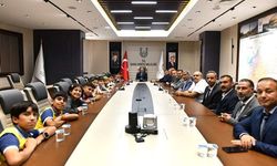 Vali Şıldak, “Evlatlarımız, eğitimde daha nice başarılar alsın diye çalışmalarımıza devam ediyoruz”