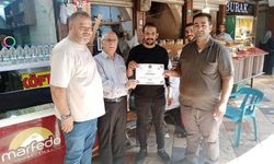 Eğitime Katılan Esnafa Belgeleri Verildi