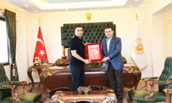 SAĞ DUYUNUN BİRLİKTELİĞİ