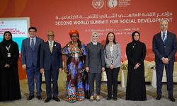 Bakan Göktaş: "Aileyi yeniden merkeze almak insanlığın en acil sorumluluğudur"