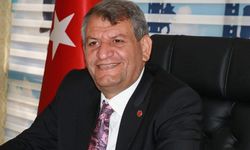 Başkan Ayhan "Atatürk’ü, ebediyete intikalinin yıl dönümünde saygı, rahmet ve minnetle anıyoruz."