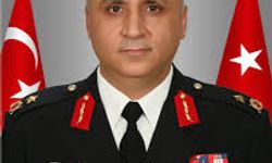 Tumgenaral Düz "yeni umutlarla yeni bir yılı karşılamanın mutluluğunu yaşamaktayız"