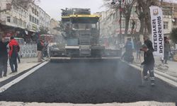 DİVANYOLU YAYALAŞTIRMA PROJESİNDE ASFALT SERİMİ BAŞLADI