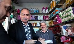 BAŞKAN KUŞ, KİLOYLA VERESİYE DEFTERİ SATIN ALDI