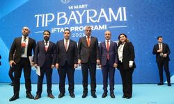 14 Mart Tıp Bayramı'nda İstanbul'da düzenlenen programda yılın Hekimi ve sağlık çalışanları belli oldu