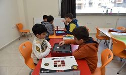 Öğretmen Neşet Hanpolat Gençlik ve Spor Kampüsündeki kurslara yoğun ilgi